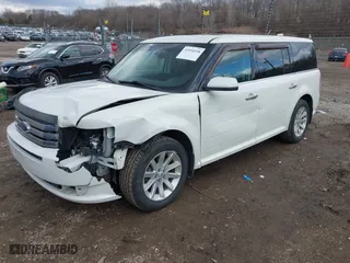 2010 Ford Flex SEL with VIN 2FMGK5CC1ABD00833, listed as a IAAI auction lot 41694538 with 143,018 mi miles. Bid and sale history available at carsss.com. Image 17.
