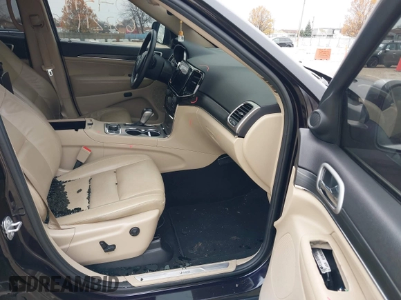 2019 Jeep Grand Cherokee Limited X with VIN 1C4RJFBG3KC637211, listed as a IAAI auction lot 40964270 with 41,611 mi miles and . Bid and sale history available at DreamBid. Image 5.