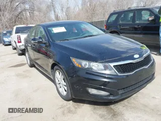 2013 Kia Optima EX z VIN 5XXGN4A7XDG198853, wystawiony jako IAAI lot #41807485 z przebiegiem 87 466 mil mil oraz . Historia ofert i sprzedaży dostępna na DreamBid. Obrazek 1.