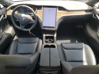 2020 Tesla Model S Long Range z VIN 5YJSA1E29LF415944, wystawiony jako Copart lot #65743095 z przebiegiem 44 216 mil mil oraz Czysty tytuł • Clean title. Historia ofert i sprzedaży dostępna na DreamBid. Obrazek 8.