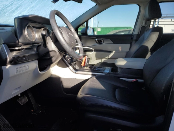 2022 Kia Carnival LX with VIN KNDNB4H33N6161517, listed as a Copart auction lot 83068544 with 21,874 mi miles and Salvage Title. Bid and sale history available at carsss.com. Image 7.