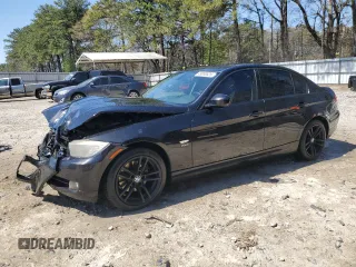 2011 BMW 3 Series 328i xDrive z VIN WBAPK5G56BNN24957, wystawiony jako Copart lot #49990825 z przebiegiem 179 416 mil mil oraz Szkody całkowita. Historia ofert i sprzedaży dostępna na DreamBid. Obrazek 1.