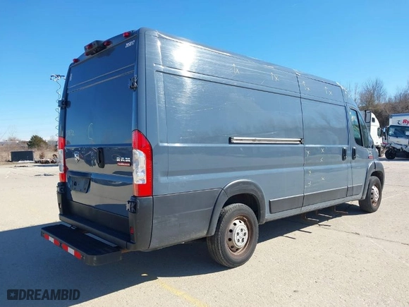 2021 Ram ProMaster Cargo Van with VIN 3C6FRVJG4ME500966, listed as a IAAI auction lot 38705972 with 1 mi miles. Bid and sale history available at carsss.com. Image 4.