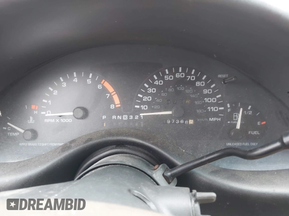1996 Oldsmobile Cutlass Supreme S z VIN 1G3WH52M9TF377685, wystawiony jako IAAI lot #41496775 z przebiegiem 197 366 mil mil oraz . Historia ofert i sprzedaży dostępna na DreamBid. Obrazek 7.