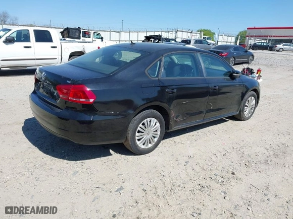 2014 Volkswagen Passat Wolfsburg Ed with VIN 1VWAT7A34EC116382, listed as a IAAI auction lot 41894329 with 161,890 mi miles. Bid and sale history available at carsss.com. Image 4.