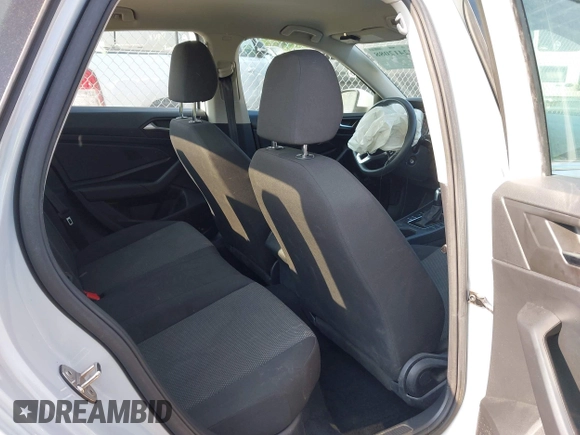 2019 Volkswagen Jetta S с VIN 3VWC57BU8KM075405, выставлен на аукционе IAAI как лот 42412088 с пробегом 61 493 миль миль и . История ставок и продаж доступна на DreamBid. Изображение 8.