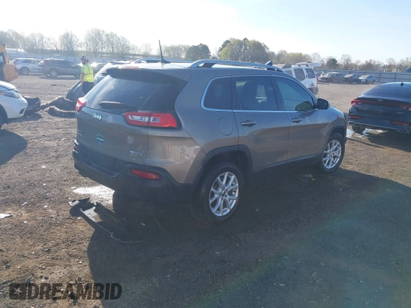 2018 Jeep Cherokee Latitude Plus with VIN 1C4PJMLB7JD576453, listed as a IAAI auction lot 41875382 with 81,298 mi miles. Bid and sale history available at carsss.com. Image 4.