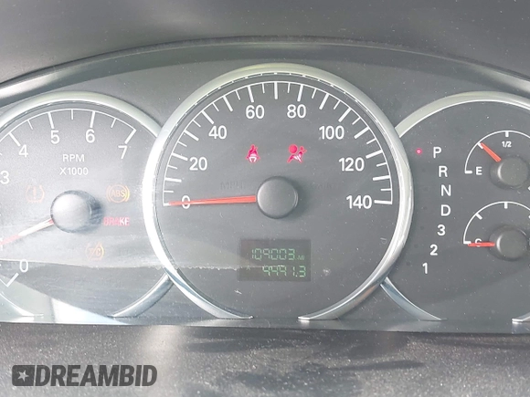 2007 Buick LaCrosse CX с VIN 2G4WC582571124229, выставлен на аукционе IAAI как лот 42453128 с пробегом 109 003 миль миль и . История ставок и продаж доступна на DreamBid. Изображение 7.