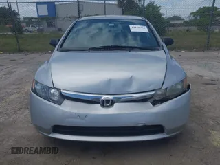 2008 Honda Civic LX with VIN 1HGFA16558L103040, listed as a IAAI auction lot 42170316 with 205,860 mi miles and . Bid and sale history available at DreamBid. Image 6.