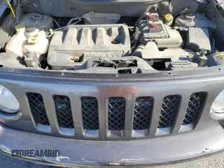 2016 Jeep Patriot Sport z VIN 1C4NJRBB5GD657160, wystawiony jako Copart lot #54567205 z przebiegiem 122 198 mil mil oraz Szkoda całkowita • Salvage title. Historia ofert i sprzedaży dostępna na DreamBid. Obrazek 14.