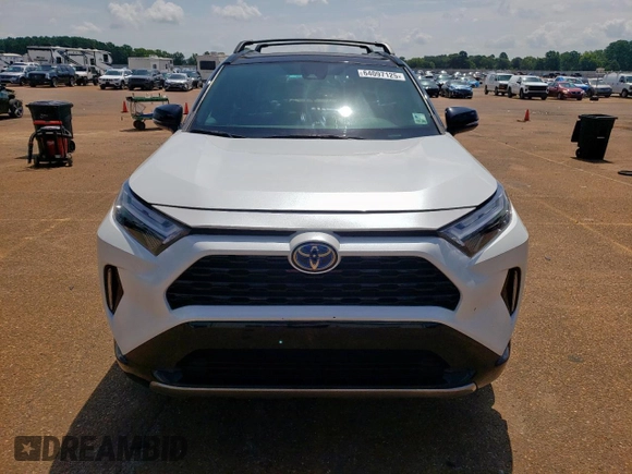 2023 Toyota RAV4 Hybrid XSE with VIN 2T3E6RFV5PW043640, listed as a Copart auction lot 64097125 with 13,686 mi miles and Salvage title. Bid and sale history available at DreamBid. Image 5.
