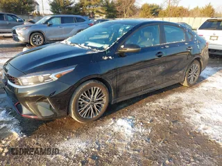 2023 Kia Forte GT-Line z VIN 3KPF54AD2PE534865, wystawiony jako IAAI lot #41417713 z przebiegiem 24 074 mil mil oraz . Historia ofert i sprzedaży dostępna na DreamBid. Obrazek 17.