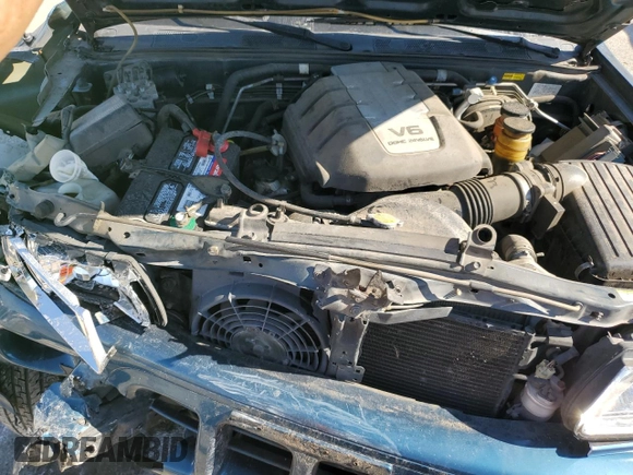 2001 Isuzu Rodeo S with VIN 4S2DM58W914301991, listed as a Copart auction lot 76518844 with 165,789 mi miles and Salvage Title. Bid and sale history available at DreamBid. Image 12.