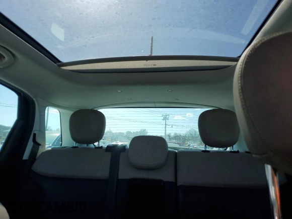 2017 FIAT 500L Lounge with VIN ZFBCFACH9HZ039487, listed as a Copart auction lot 47660685 with 101,074 mi miles and Salvage Title. Bid and sale history available at DreamBid. Image 10.