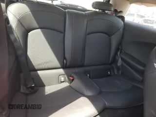 2015 MINI Hardtop с VIN WMWXM5C53F3A97113, выставлен на аукционе Copart как лот 53261385 с пробегом 43 053 миль миль и Списание • Salvage title. История ставок и продаж доступна на DreamBid. Изображение 11.