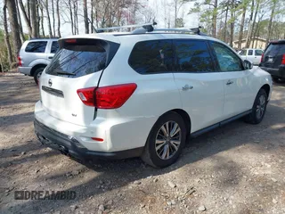 2018 Nissan Pathfinder SL with VIN 5N1DR2MN2JC613242, listed as a IAAI auction lot 41905624 with 126,529 mi miles. Bid and sale history available at carsss.com. Image 4.