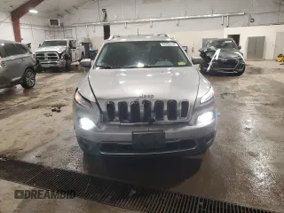 2017 Jeep Cherokee Limited с VIN 1C4PJLDB0HW540000, выставлен на аукционе Copart как лот 84268434 с пробегом 163 225 миль миль и Списание • Salvage title. История ставок и продаж доступна на DreamBid. Изображение 5.