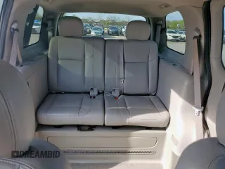 2006 Chevrolet Uplander Cargo z VIN 1GBDV13186D223082, wystawiony jako Copart lot #49682435 z przebiegiem 123 049 mil mil oraz Szkody całkowita. Historia ofert i sprzedaży dostępna na DreamBid. Obrazek 10.