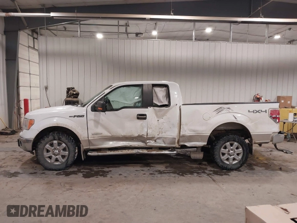 2014 Ford F-150 XL with VIN 1FTFX1ET1EKE32641, listed as a IAAI auction lot 41551683 with 116,252 mi miles. Bid and sale history available at carsss.com. Image 14.