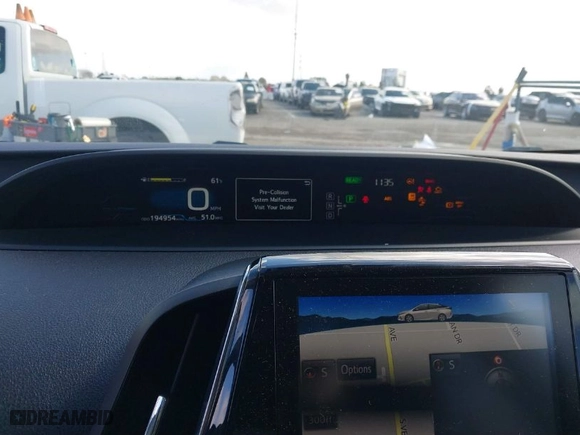 2017 Toyota Prius Prime Plus with VIN JTDKARFP4H3018719, listed as a IAAI auction lot 41543427 with NaN miles. Bid and sale history available at carsss.com. Image 7.