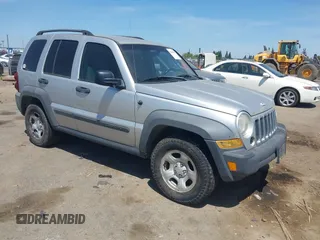 2007 Jeep Liberty Sport z VIN 1J4GL48KX7W513695, wystawiony jako IAAI lot #42388067 z przebiegiem 163 473 mil mil oraz . Historia ofert i sprzedaży dostępna na DreamBid. Obrazek 1.