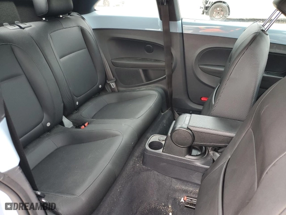 2012 Volkswagen Beetle 2.5L w/Sun PZEV with VIN 3VWJP7AT5CM604417, listed as a Copart auction lot 73921704 with 117,809 mi miles and Salvage Title. Bid and sale history available at carsss.com. Image 10.
