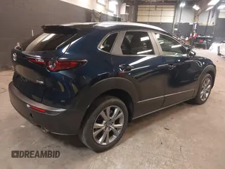 2024 Mazda CX-30 S Preferred z VIN 3MVDMBCM9RM700673, wystawiony jako IAAI lot #42417844 z przebiegiem 7 385 mil mil oraz . Historia ofert i sprzedaży dostępna na DreamBid. Obrazek 4.