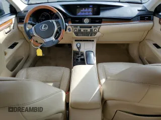 2013 Lexus ES 300h with VIN JTHBW1GG6D2018284, listed as a Copart auction lot 54548245 with 82,602 mi miles and Salvage Title. Bid and sale history available at DreamBid. Image 8.