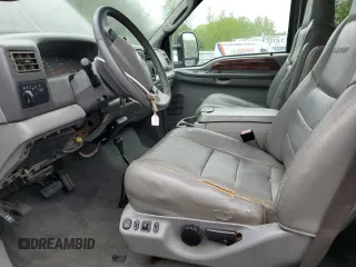 2004 Ford F-350 XL с VIN 1FTSW31P24EA36530, выставлен на аукционе Copart как лот 55257775 с пробегом 287 608 миль миль и Чистый • Clean title. История ставок и продаж доступна на DreamBid. Изображение 7.