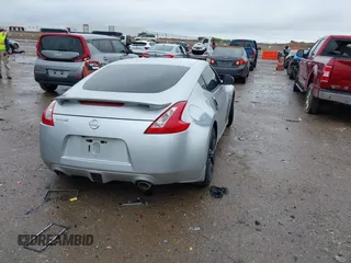2010 Nissan 370Z Touring z VIN JN1AZ4EH9AM503264, wystawiony jako IAAI lot #42180901 z przebiegiem Nie podano mil oraz . Historia ofert i sprzedaży dostępna na DreamBid. Obrazek 4.
