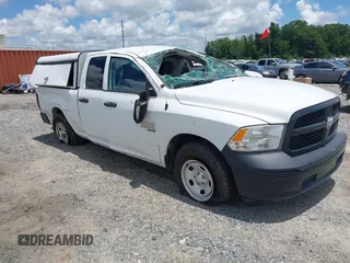 2023 Ram 1500 Tradesman z VIN 1C6RR6FG7PS535272, wystawiony jako IAAI lot #42511406 z przebiegiem 32 583 mil mil oraz . Historia ofert i sprzedaży dostępna na DreamBid. Obrazek 1.