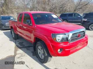 2006 Toyota Tacoma with VIN 5TEUX42NX6Z283853, listed as a IAAI auction lot 41351454 with 310,162 mi miles. Bid and sale history available at carsss.com. Image 1.