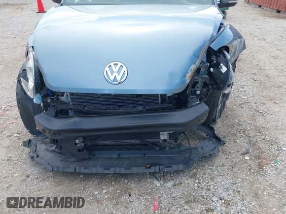 2019 Volkswagen Beetle S with VIN 3VW5DAAT2KM508489, listed as a IAAI auction lot 42539059 with Not provided miles and . Bid and sale history available at DreamBid. Image 6.