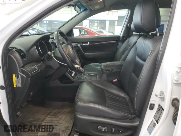 2013 Kia Sorento EX with VIN 5XYKUCA65DG409953, listed as a Copart auction lot 52755895 with 124,001 mi miles and Salvage Title. Bid and sale history available at carsss.com. Image 7.