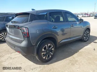 2025 Nissan Kicks SV with VIN 3N8AP6CB5SL332154, listed as a IAAI auction lot 41644526 with 685 mi miles. Bid and sale history available at carsss.com. Image 4.