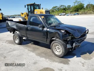 1992 Toyota Pickup z VIN JT4RN81A8N0104449, wystawiony jako Copart lot #49462795 z przebiegiem 189 796 mil mil oraz Szkoda całkowita • Salvage title. Historia ofert i sprzedaży dostępna na DreamBid. Obrazek 4.