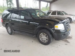 2007 Ford Expedition XLT z VIN 1FMFU15597LA82324, wystawiony jako IAAI lot #42140964 z przebiegiem 196 318 mil mil oraz . Historia ofert i sprzedaży dostępna na DreamBid. Obrazek 1.