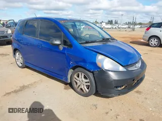 2008 Honda Fit Sport with VIN JHMGD38628S036848, listed as a IAAI auction lot 41949950 with 355,361 mi miles. Bid and sale history available at carsss.com. Image 1.