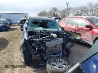 2024 Ford Explorer XLT с VIN 1FMSK8DHXRGA01982, выставлен на аукционе IAAI как лот 41593934 с пробегом 23 547 миль миль и . История ставок и продаж доступна на DreamBid. Изображение 11.