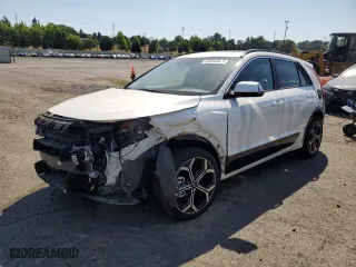 2024 Kia Niro SX Touring with VIN KNDCT3LE4R5131235, listed as a Copart auction lot 63644464 with 22,504 mi miles and Salvage Title. Bid and sale history available at carsss.com. Image 1.