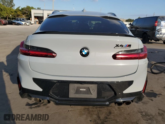2022 BMW X4 M z VIN 5YM23EC00N9L35827, wystawiony jako Copart lot #87932635 z przebiegiem Nie podano mil oraz Szkoda całkowita • Salvage title. Historia ofert i sprzedaży dostępna na DreamBid. Obrazek 6.