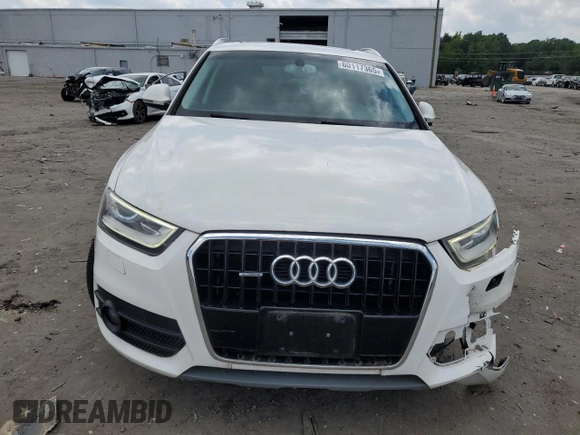 2015 Audi Q3 Premium Plus with VIN WA1EFCFS3FR003181, listed as a Copart auction lot 60117365 with 174,934 mi miles and Clean title. Bid and sale history available at DreamBid. Image 5.