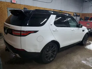 2017 Land Rover Discovery HSE with VIN SALRRBBV2HA026275, listed as a Copart auction lot 43432555 with 54,223 mi miles and Clean Title. Bid and sale history available at DreamBid. Image 3.
