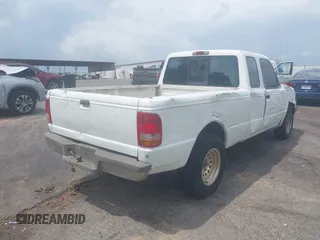 1996 Ford Ranger XL z VIN 1FTCR14A2TPB29154, wystawiony jako IAAI lot #42065099 z przebiegiem 250 809 mil mil oraz . Historia ofert i sprzedaży dostępna na DreamBid. Obrazek 4.