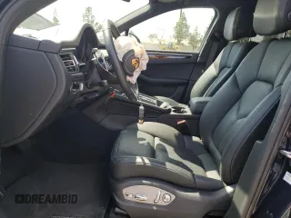 2022 Porsche Macan z VIN WP1AA2A51NLB06422, wystawiony jako Copart lot #52024635 z przebiegiem 8 090 mil mil oraz Szkoda całkowita • Salvage title. Historia ofert i sprzedaży dostępna na DreamBid. Obrazek 7.