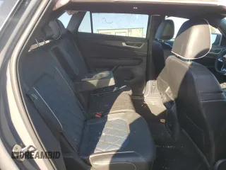 2024 Volkswagen Atlas SEL Premium R-Line z VIN 1V2FE2CA4RC251030, wystawiony jako Copart lot #48565785 z przebiegiem 8 917 mil mil oraz Szkoda całkowita • Salvage title. Historia ofert i sprzedaży dostępna na DreamBid. Obrazek 11.