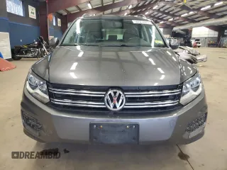 2015 Volkswagen Tiguan SE z VIN WVGBV7AX8FW574023, wystawiony jako Copart lot #50027465 z przebiegiem 101 145 mil mil oraz Czysty tytuł • Clean title. Historia ofert i sprzedaży dostępna na DreamBid. Obrazek 5.