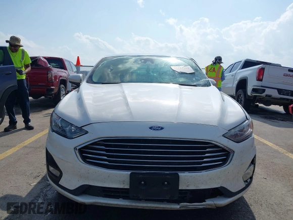 2020 Ford Fusion SE with VIN 3FA6P0HD3LR161093, listed as a IAAI auction lot 42127161 with 59,607 mi miles and . Bid and sale history available at DreamBid. Image 12.