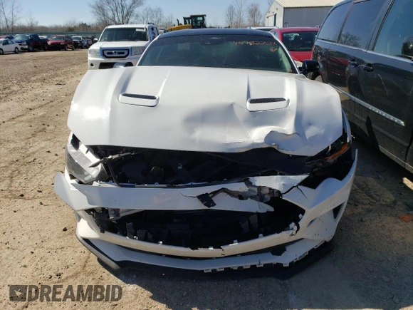 2021 Ford Mustang EcoBoost with VIN 1FA6P8TH0M5102256, listed as a Copart auction lot 44782253 with 20,604 mi miles and . Bid and sale history available at DreamBid. Image 5.