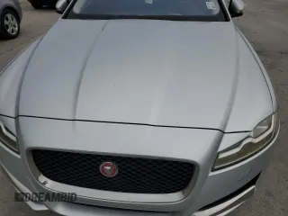2017 Jaguar XF 35t Premium with VIN SAJBD4BV3HCY40993, listed as a Copart auction lot 57879095 with Not provided miles and Salvage title. Bid and sale history available at DreamBid. Image 11.